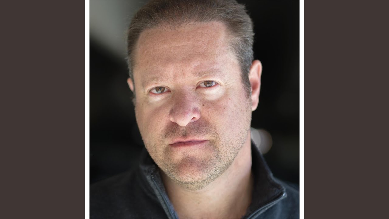 Patinet Man auf YouTube ansehen Patinet Man auf YouTube ansehen