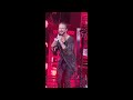 ARJONA RECIBE REGALO DE FAN