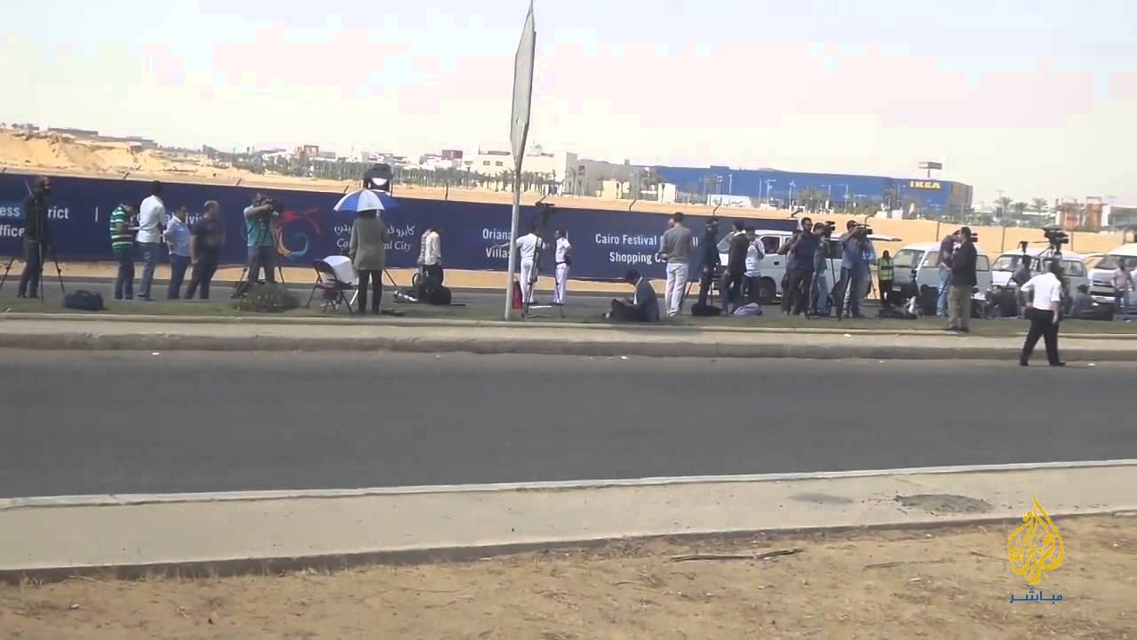 أجواء محاكمة الرئيس المعزول مرسي وآخرين في قضية اقتحام السجون