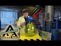 Science Max | MINI MAX! | Heat And Pressure | Experiments