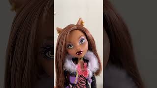 clawdeen and draculaura supremacy 😤=dollsdebut