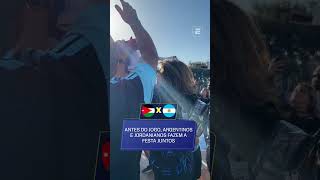 ESSE É O CLIMA DE COPA DO MUNDO! 🌍⚽ TORCIDAS DE JORDÂNIA E ARGENTINA CELEBRAM JUNTAS #shorts