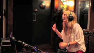 Delta Goodrem - The Making Of Christmas