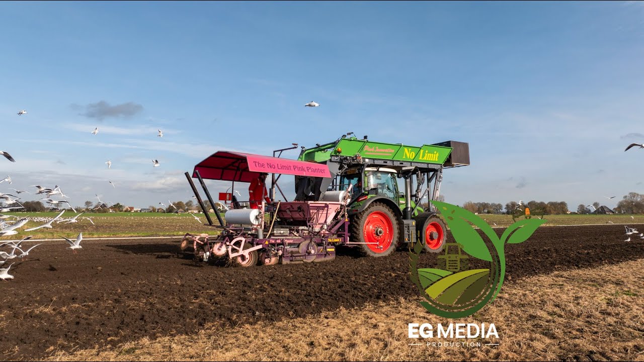 Fendt 620 & The No Limit Pink Planter | No Limit B.V.