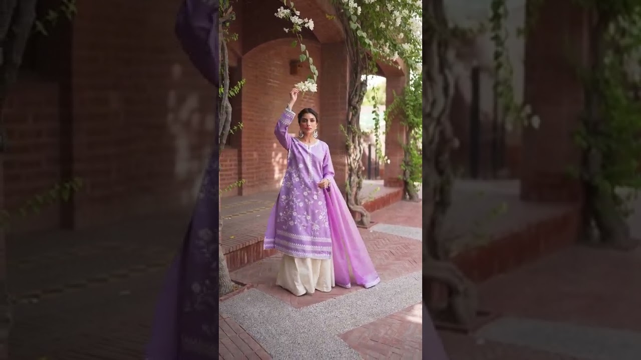 Mannat Clothing | Ready-to-wear | Eid Inspo | Pakistan | USA | South-Asian Fashion