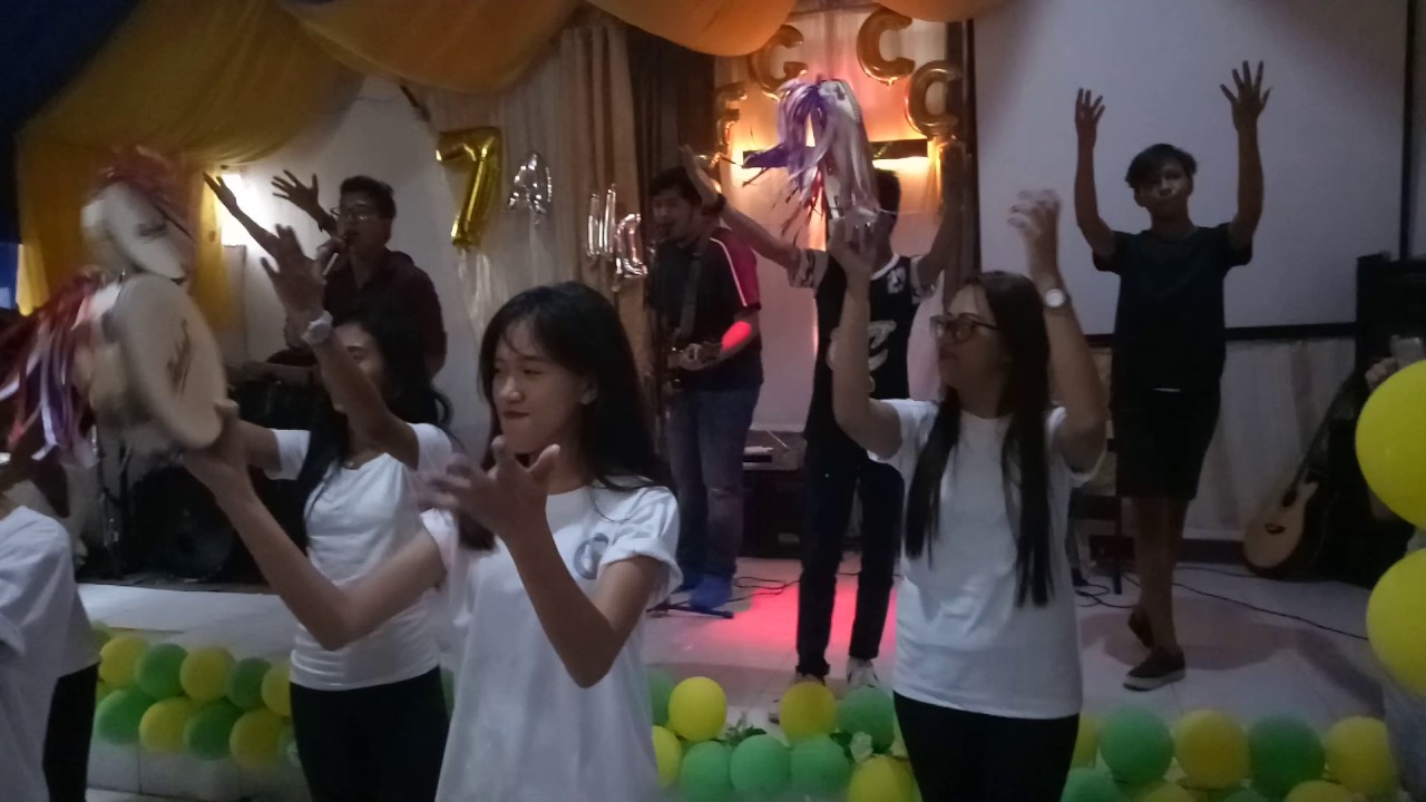 Turn it Up  / MCC Youth