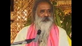 SANTO YEH MURDON KA GAON