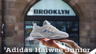 On Feet Adidas Haiwee Junior