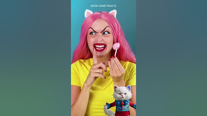 That Looks Too Real! 🙀 Perfect DIY Gummy Lollipop Prank 😹🍭