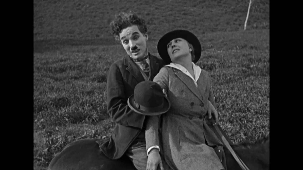 Charlie Chaplin - Lovestruck - The Idle Class the tramp dog