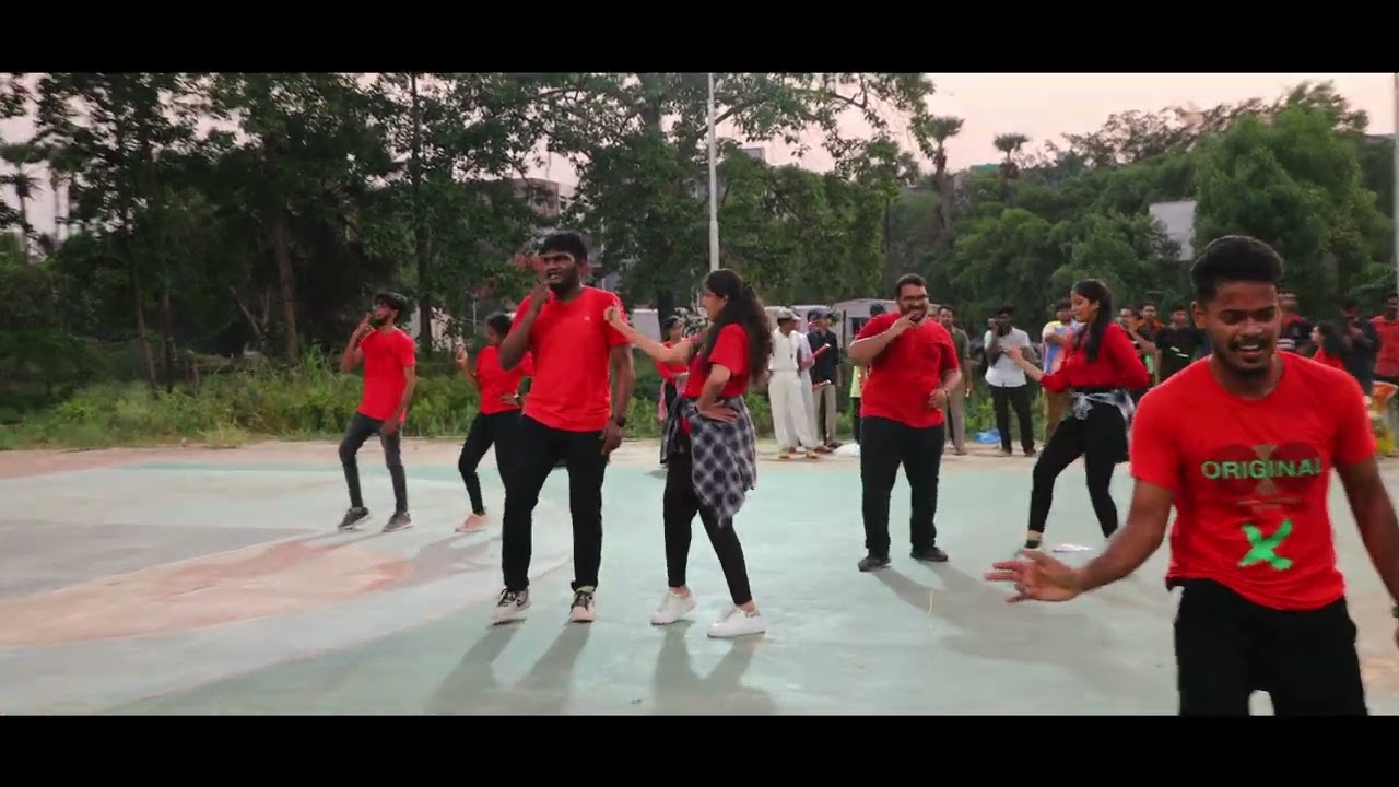 Troezianz flashmob- KIMS Amalapuram