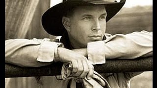 Garth Brooks: Biography of the Country Singer chords