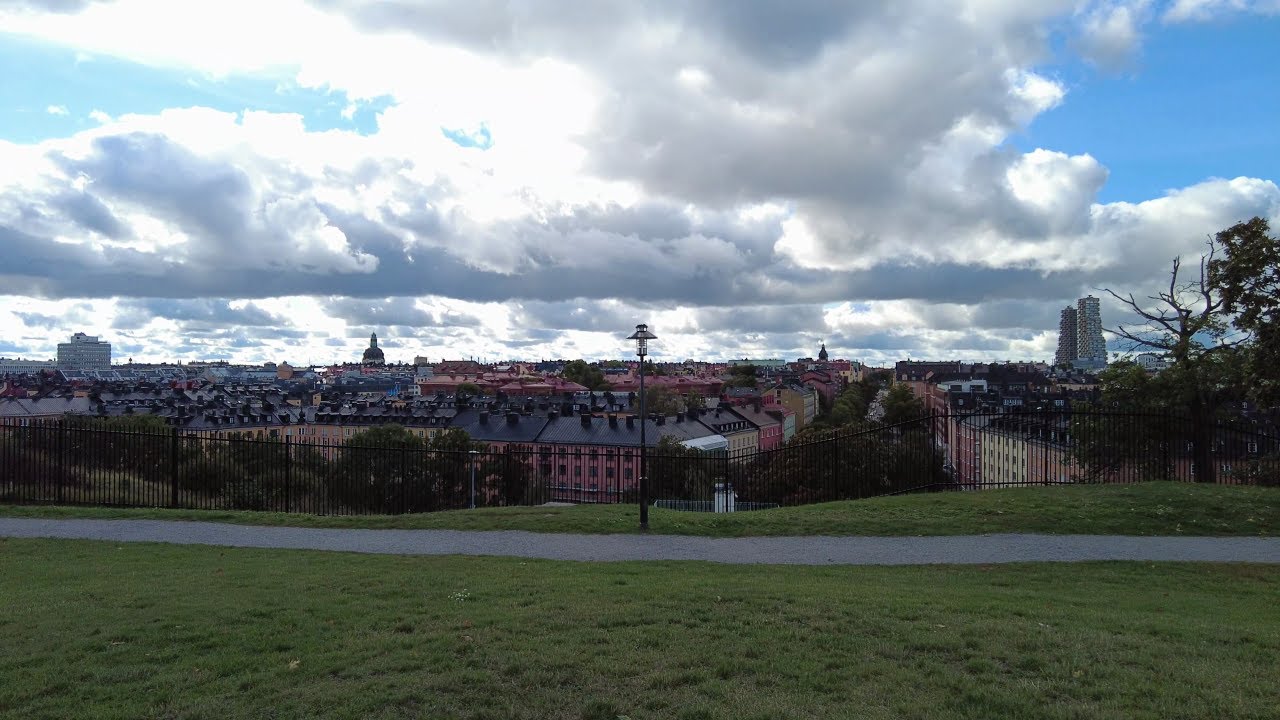 Stockholm, a sunday walk in and around the hilly parks of Vanadislunden and Bellevue