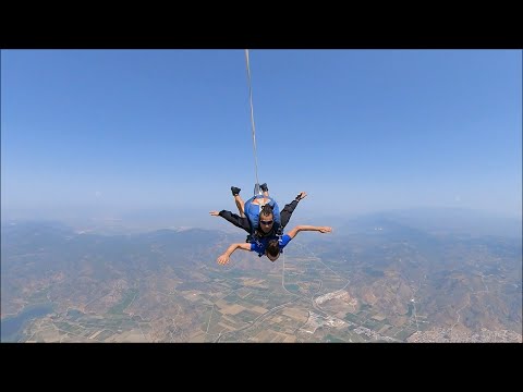 Skydive Efes 2022 Sezonu Açıldı Koşun ! =)