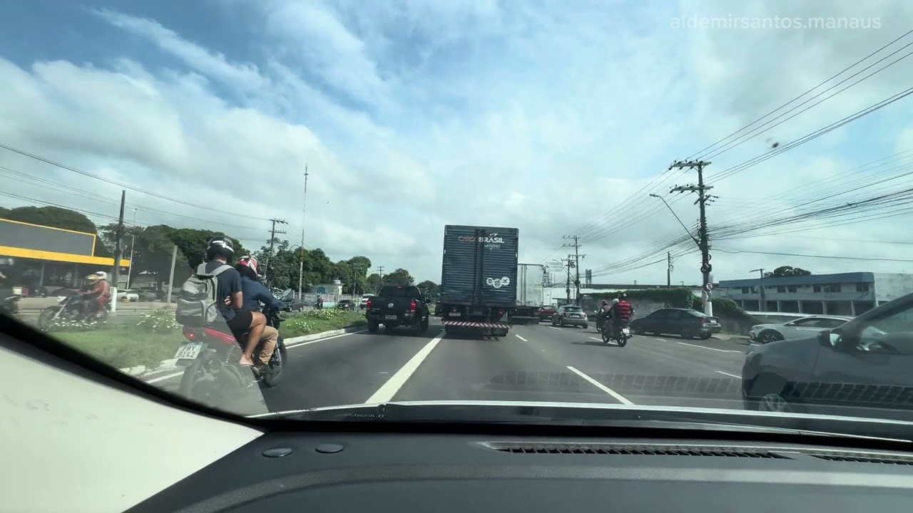 Dirigindo pelas Avenidas Djalma Batista e Torquato Tapajós em Manaus Amazonas 