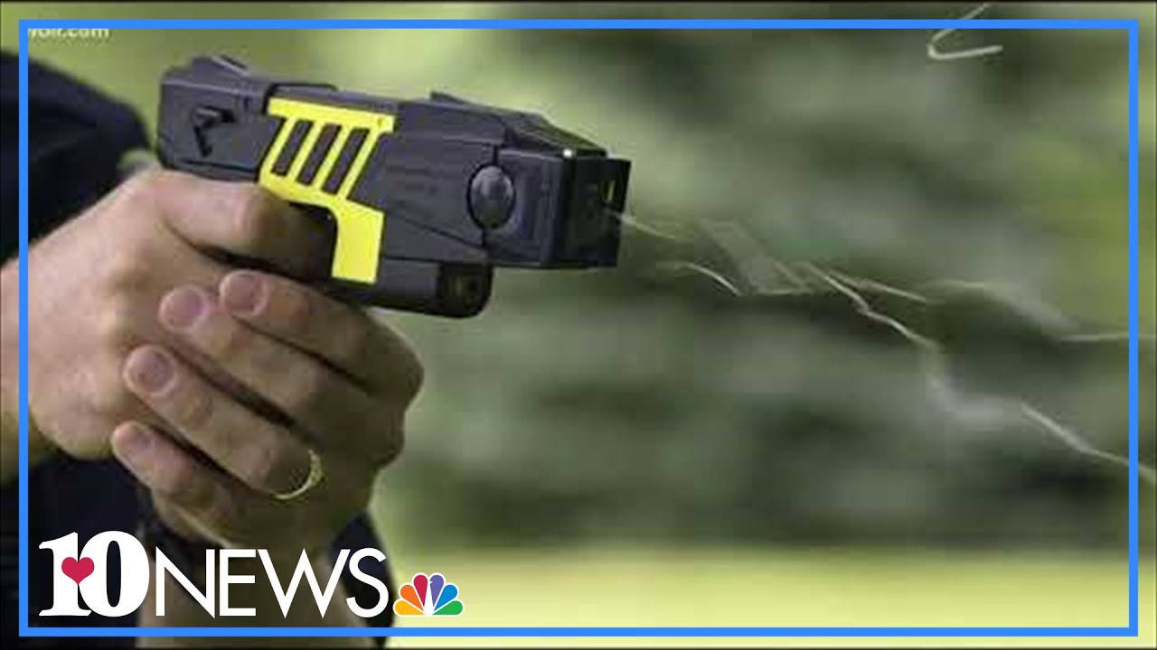 Tasers used to teach bears to stay away from people YouTube