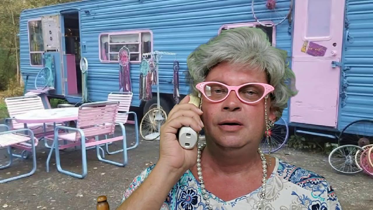 Come meet Betty Pearl's trashy trailer park twin sister...Dixie Anne! 