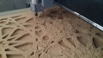 máy cnc 1325 đục vách ngăn  liên hệ 0982696600