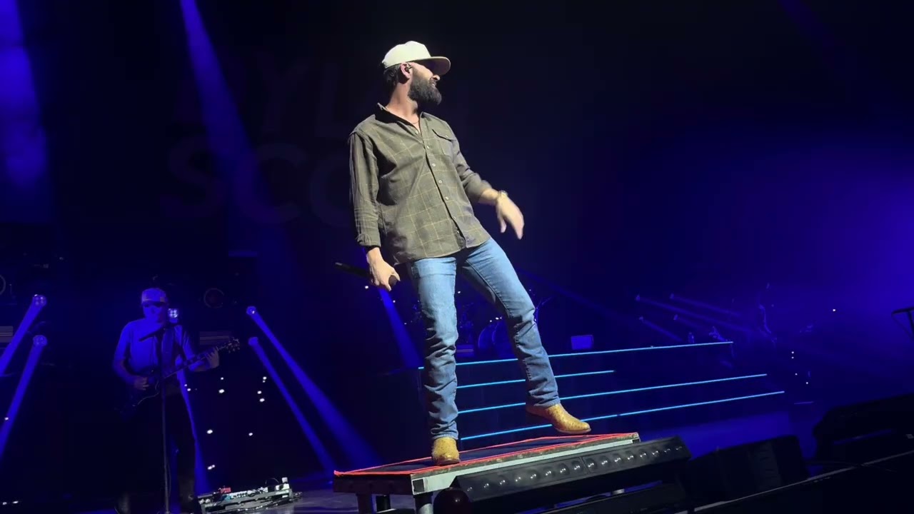 Dylan Scott live in Cincinnati Ohio ( concert vlog)