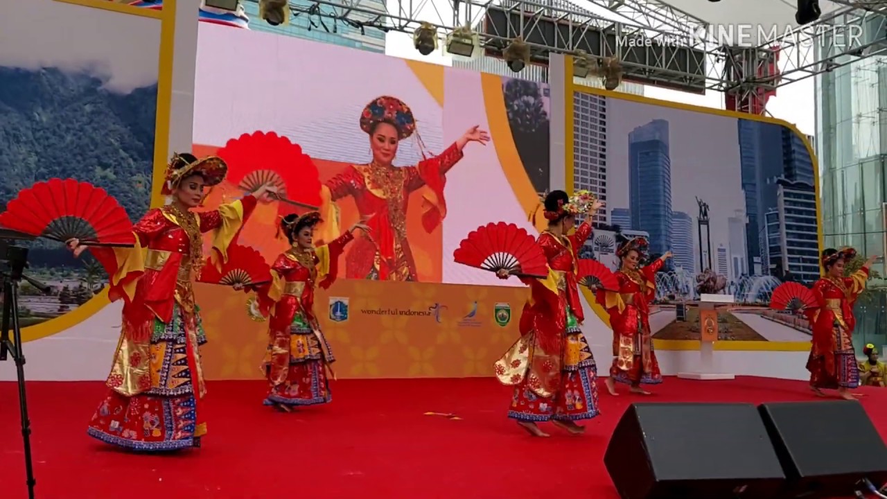 Tari gang kelinci-betawi