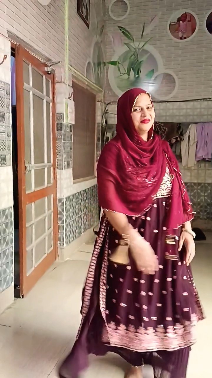 👗ड्रेस & ज्वेलरी कॉम्बिनेशन📿 - ShareChat