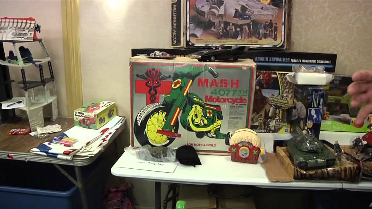 entertainment weekly ซับไทย Watch: Matt Geeks Out at Retr-O-Rama