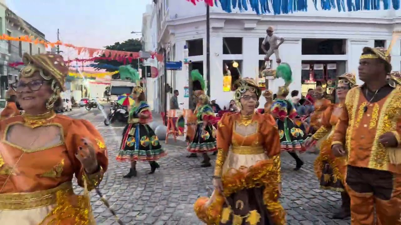 Bloco Lírico Folguedos de Surubim no Cortejo Leda Alves - Recife/PE
