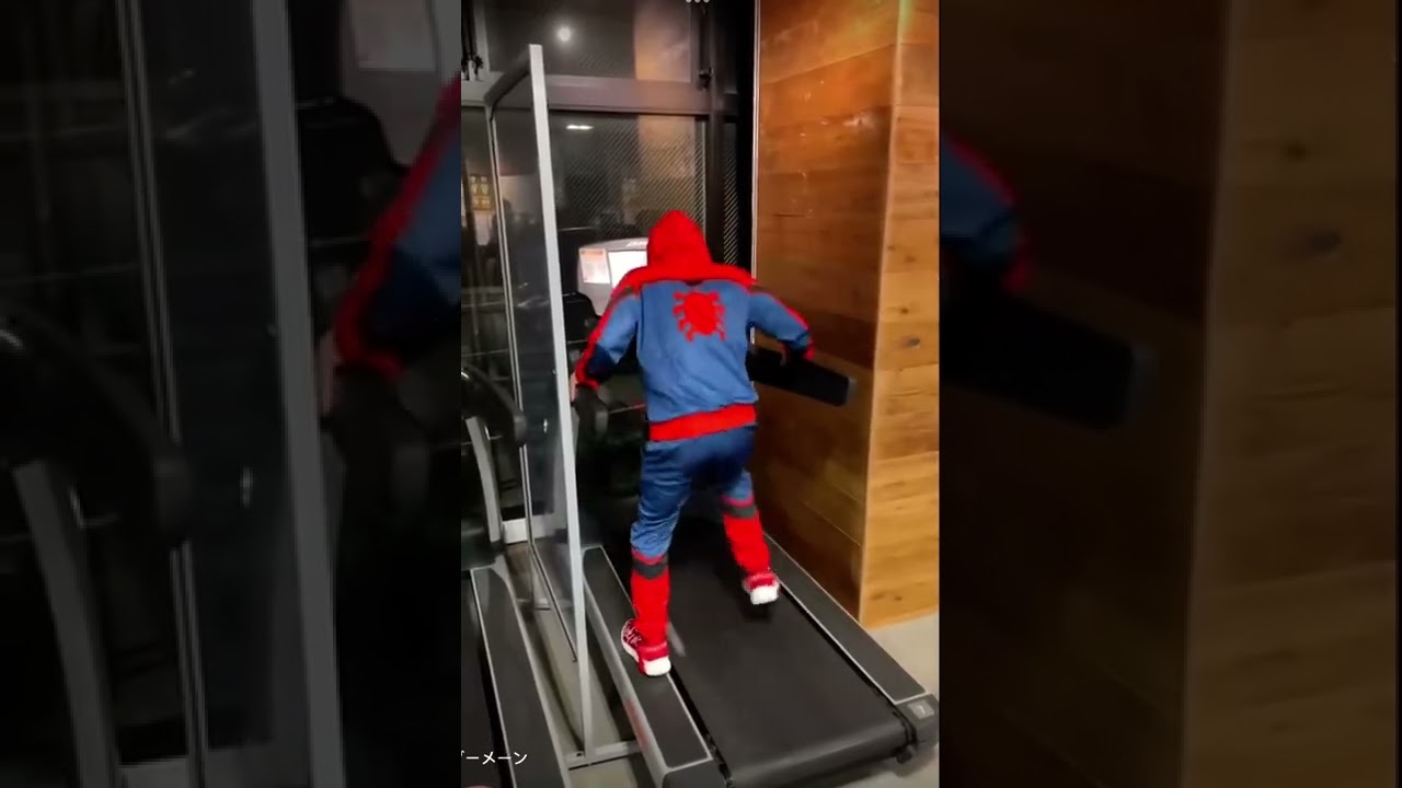 When Walmart Spider-Man works out🤣😂 