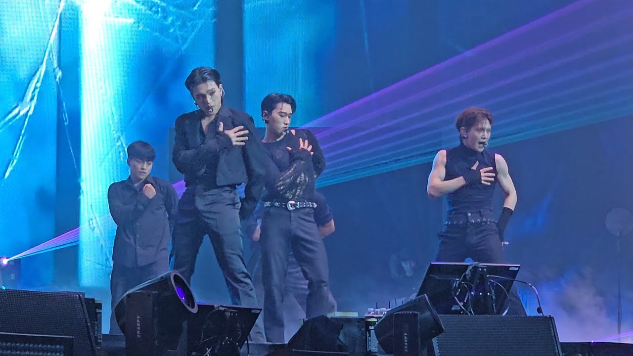 Ateez 에이티즈 It's You at Towards the Light Will to Power Tour in Phoenix