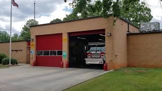 Charlotte Fire Department Engine 14 Responding