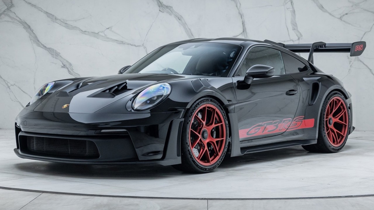 2024 Porsche 911 (992) GT3 RS - Black - Walkaround + Start-Up