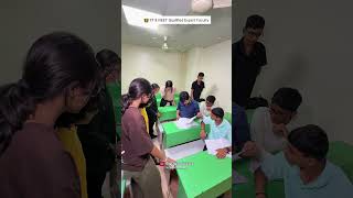 JEE, CET आणि NEET साठी Best Coaching शोधताय तर 5900+ विद्यार्थ्यांचं उज्ज्वल भविष्य घडवणारी ASQUARE