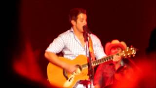 "Make Me Want to Drink" - Easton Corbin Live