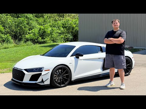Why I Drive The Last V10 Supercar
