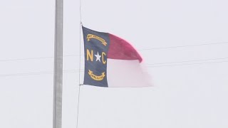 Elizabeth City residents enjoy the snow