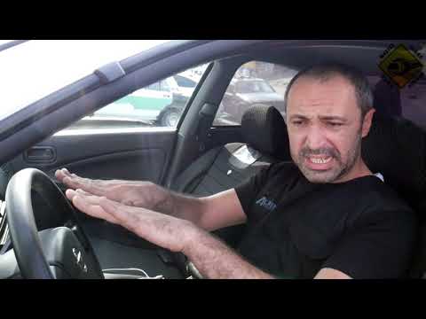 Video: 2004 -cü il Nissan Altima'nın farasını necə dəyişirsiniz?