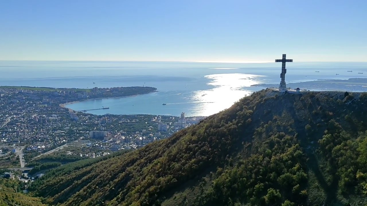 Канатная дорога Олимп и колесо обозрения в Геленджике: лучшие виды на город и море с высоты