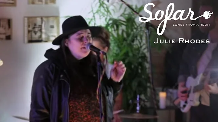 Julie Rhodes - Do I Need You | Sofar Boston