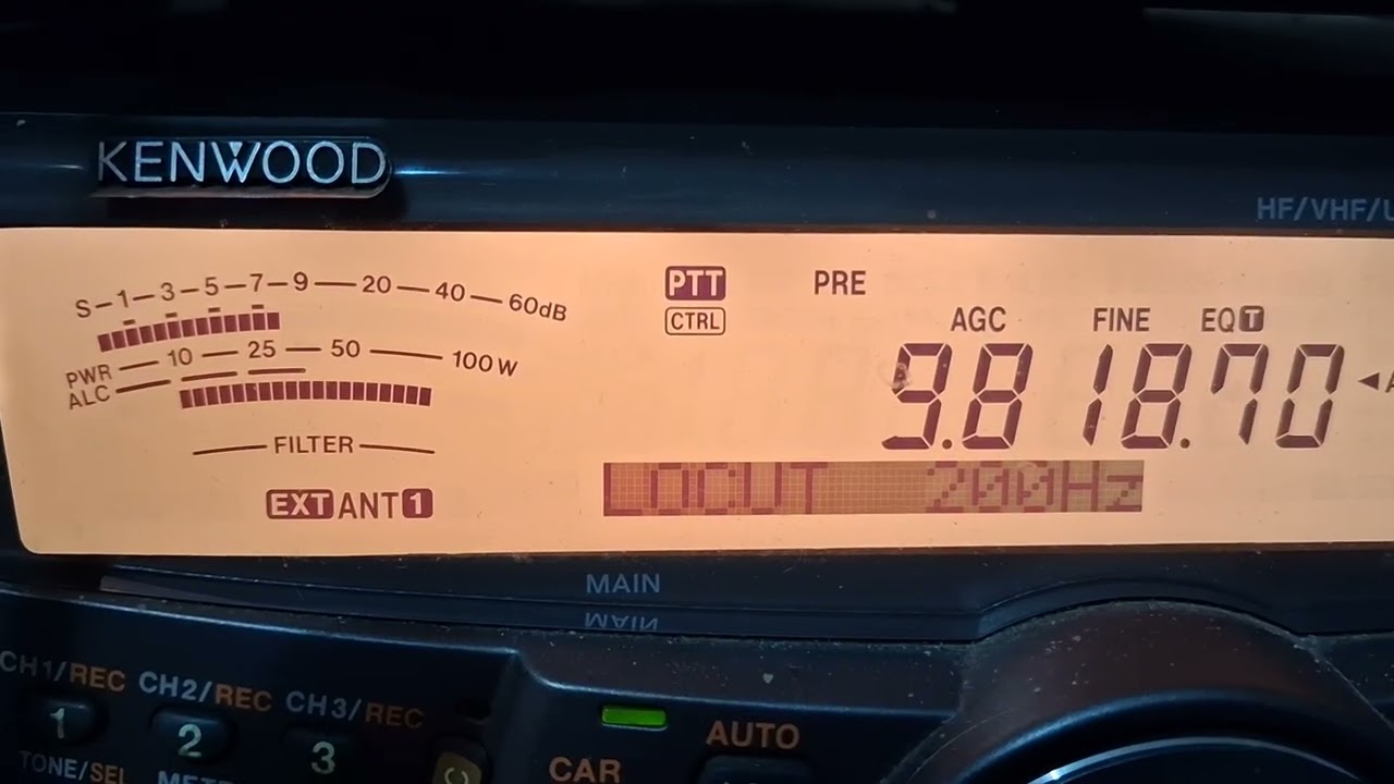 RADIO 9 DE JULHO, SP BRAZIL, 9818,7 kHz