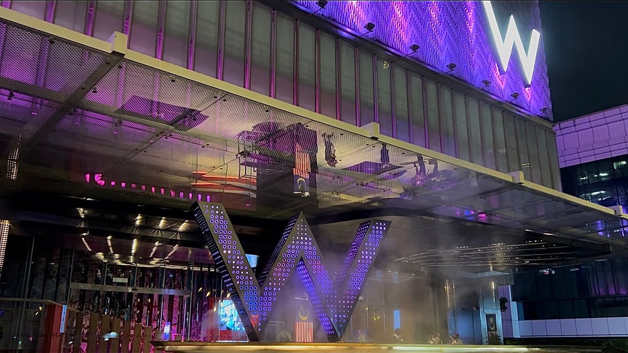 W Hotel Kuala Lumpur / Spectacular Twin Tower View / Petronas Twin Tower / MH Business KUL-BKK