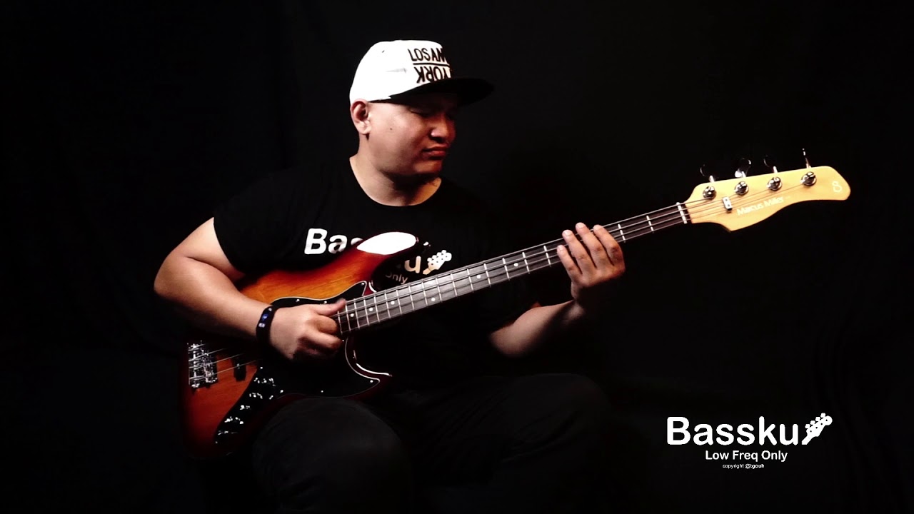 Sample Sound Sire V3 2nd Generation with Dunlop Miller Signatures