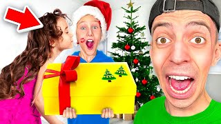 Kleiner Junge Kauft Mädchen Ein Weihnachts Geschenk! 😍🎁