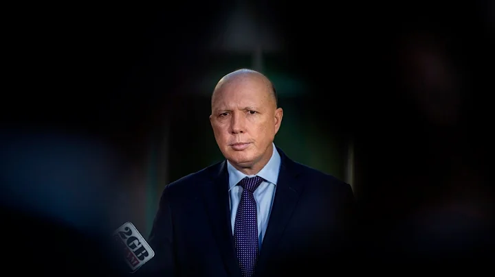 Dutton says he wants to be a 'voice' for small bus...