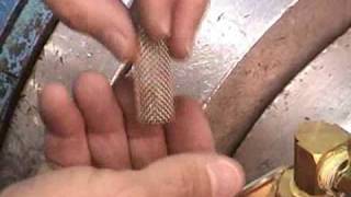 Cleaning the Y Strainer in a Main Valve