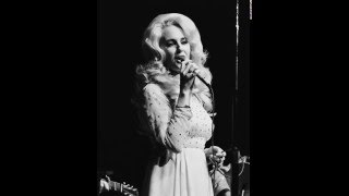 Watch Tammy Wynette Hold On to The Love I Got video