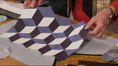 No Y Seam Tumbling Blocks with Jennie Rayment (Taster Video)