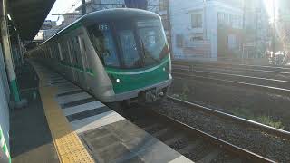 常磐線　各駅停車我孫子行き　東京メトロ16000系16107編成　新松戸駅にて