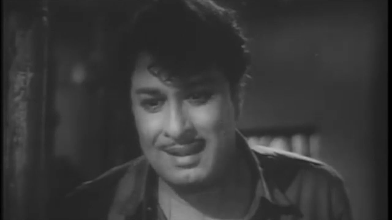 ChellakiliyE mella pEsu -YaarO  thavamirunthu
