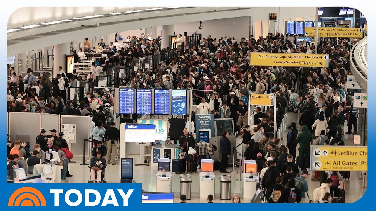 Long Airport Lines Continue as TSA Workers Call out Sick or Quit