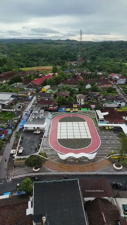 View Alun alun Jampang Tengah